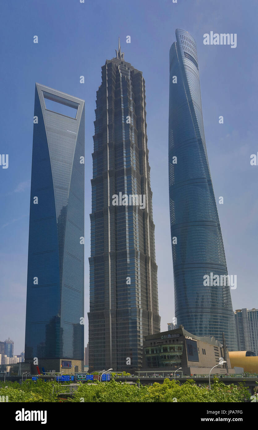 Cina Shanghai City, il quartiere di Pudong, Lujiazui, il World Financial Center, Jinmao Building e Shanghai Tower Foto Stock