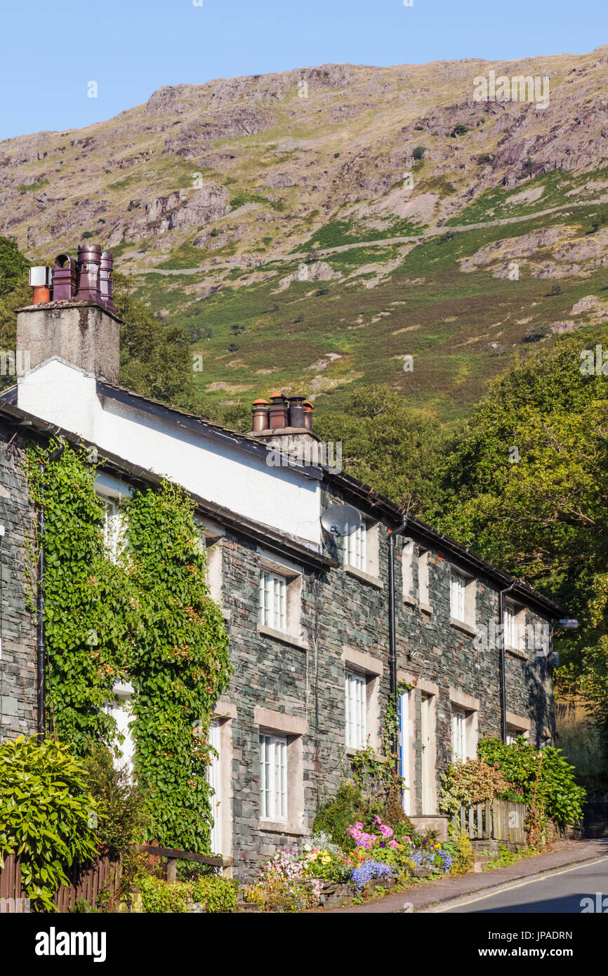 Inghilterra, Cumbria, Lake District, Borrowdale, casa tipica Foto Stock