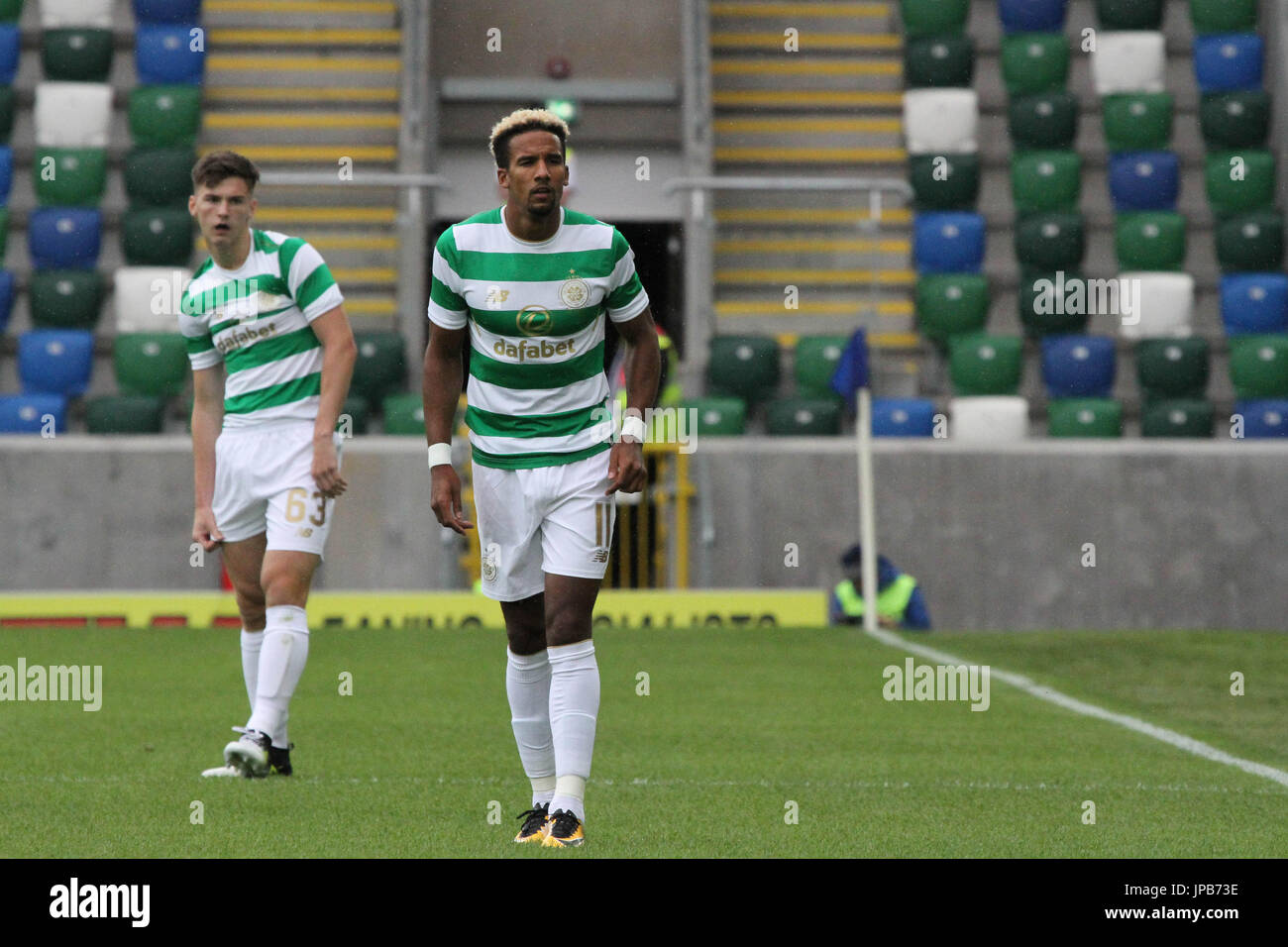 Windsor Park, Belfast, Irlanda del Nord. Il 14 luglio. Linfield 0 Celtic 2. Celtic Scott Sinclair (11) in azione. Foto Stock