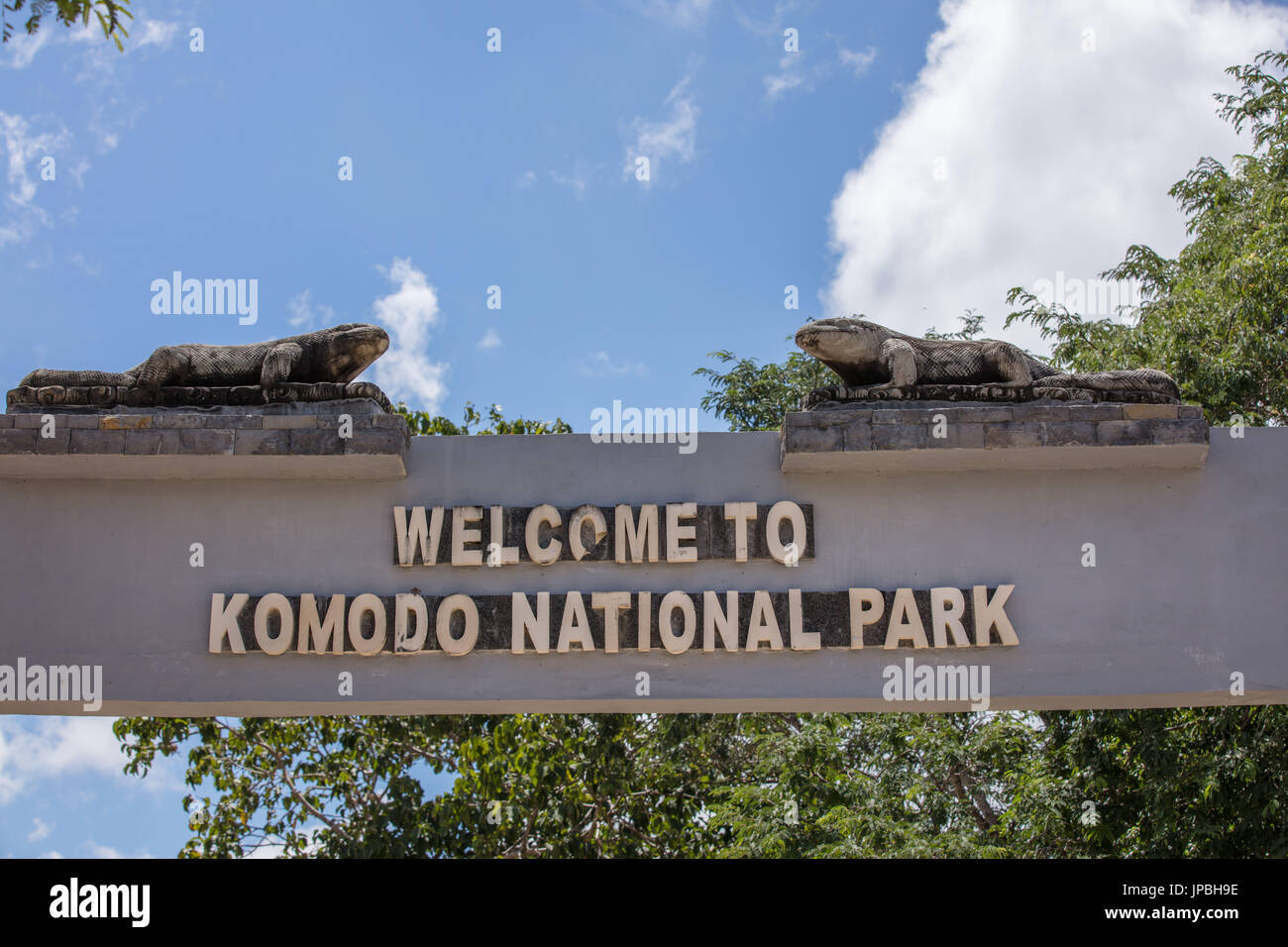 Ingresso al Parco Nazionale di Komodo, dragon, Komodo, fauna selvatica, lista rossa, UNESCO patrimonio mondiale, viaggi, turismo, Indonesia Foto Stock