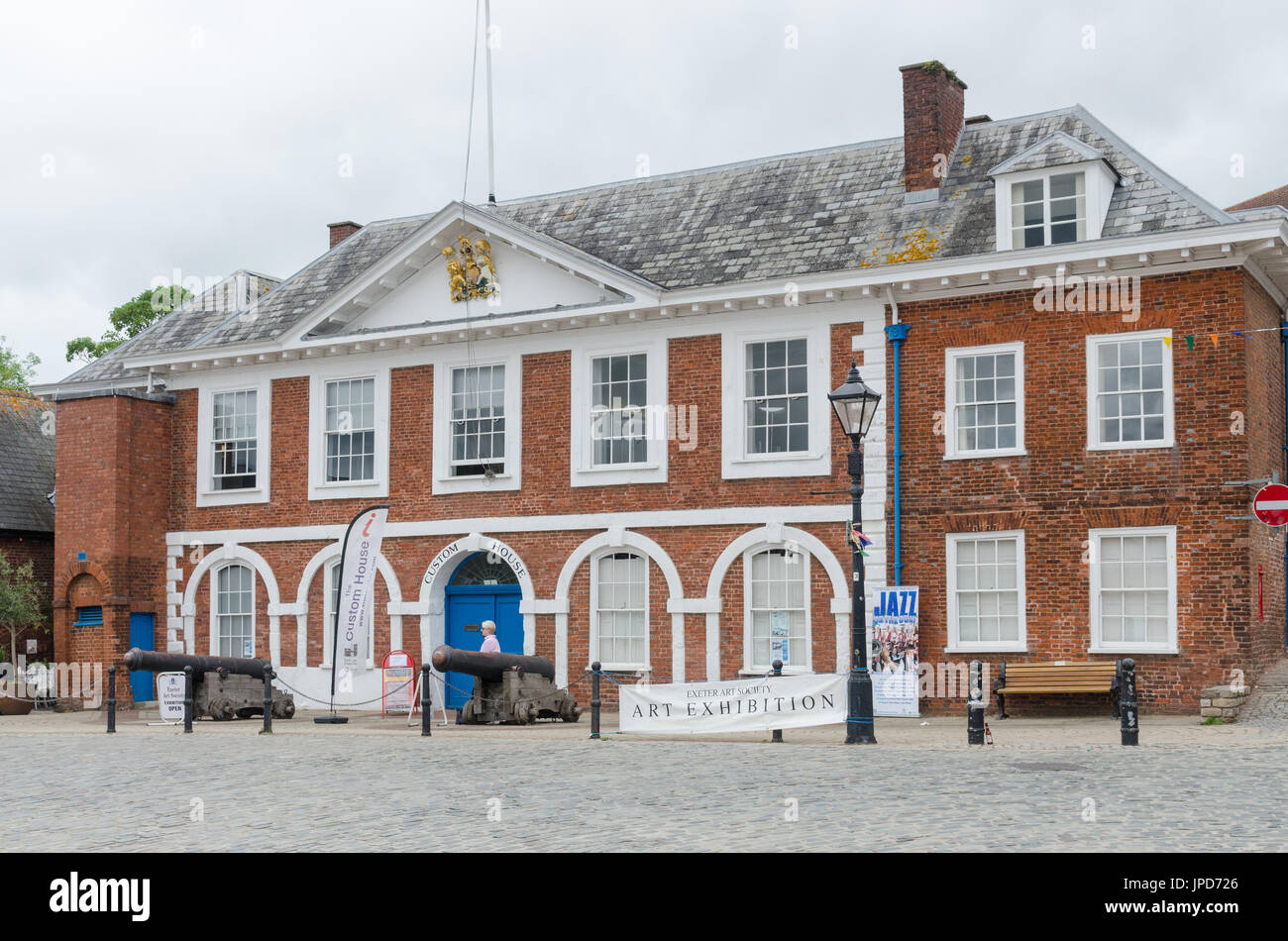 Il Custom House sul Quay sulla banca del fiume Exe in Exeter Devon Foto Stock