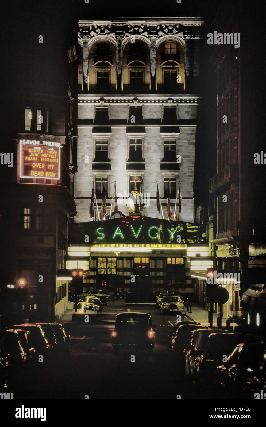 Savoy Hotel Strand, Londra, Inghilterra, Regno Unito, circa ottanta Foto Stock