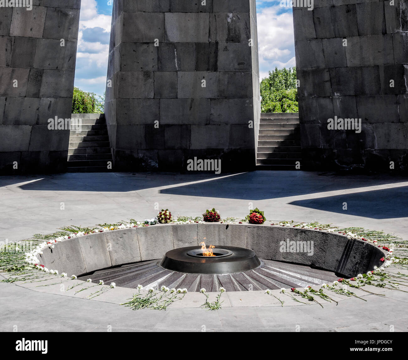 Genocidio Tsitsernakaberd Memorial, il genocidio degli armeni, Yerevan, Regione di Yerevan, Armenia Foto Stock