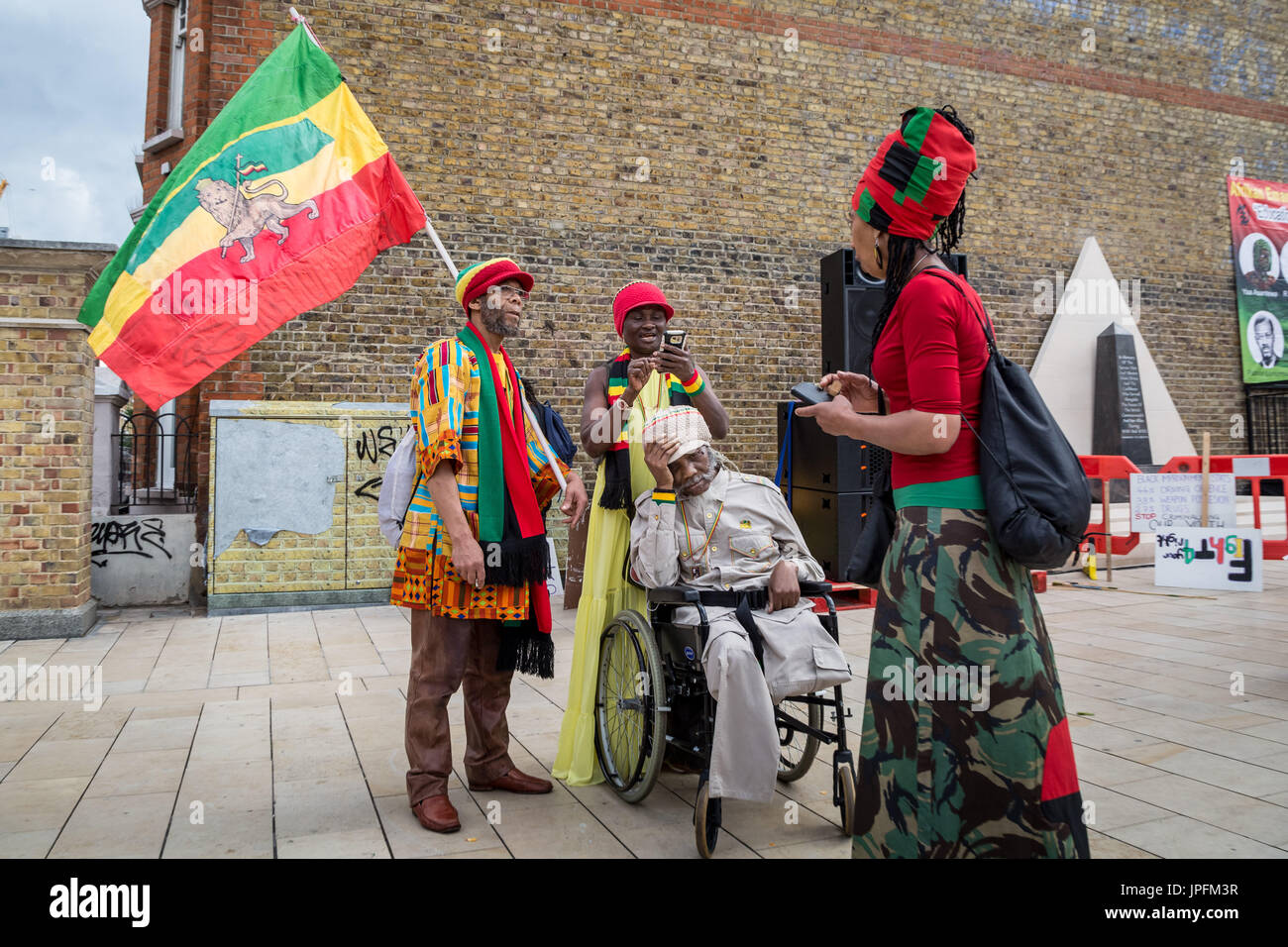 Londra, Regno Unito. Il 1 agosto, 2017. Afrikan annuale Giornata di emancipazione riparazioni rally e marzo in Brixton © Guy Corbishley/Alamy Live News Foto Stock