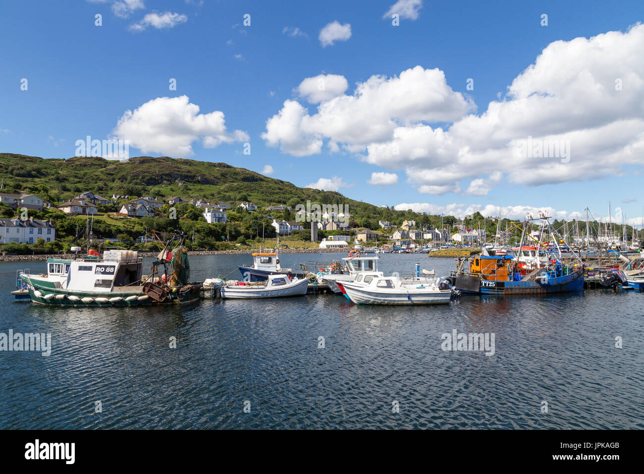 Tarbert Villaggio di Pescatori, Loch Fyne, Scotland, Regno Unito Foto Stock