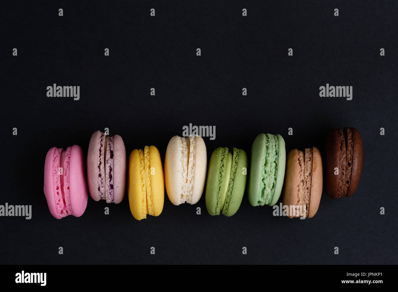 Amaretto francese i cookie su sfondo isolato Foto Stock