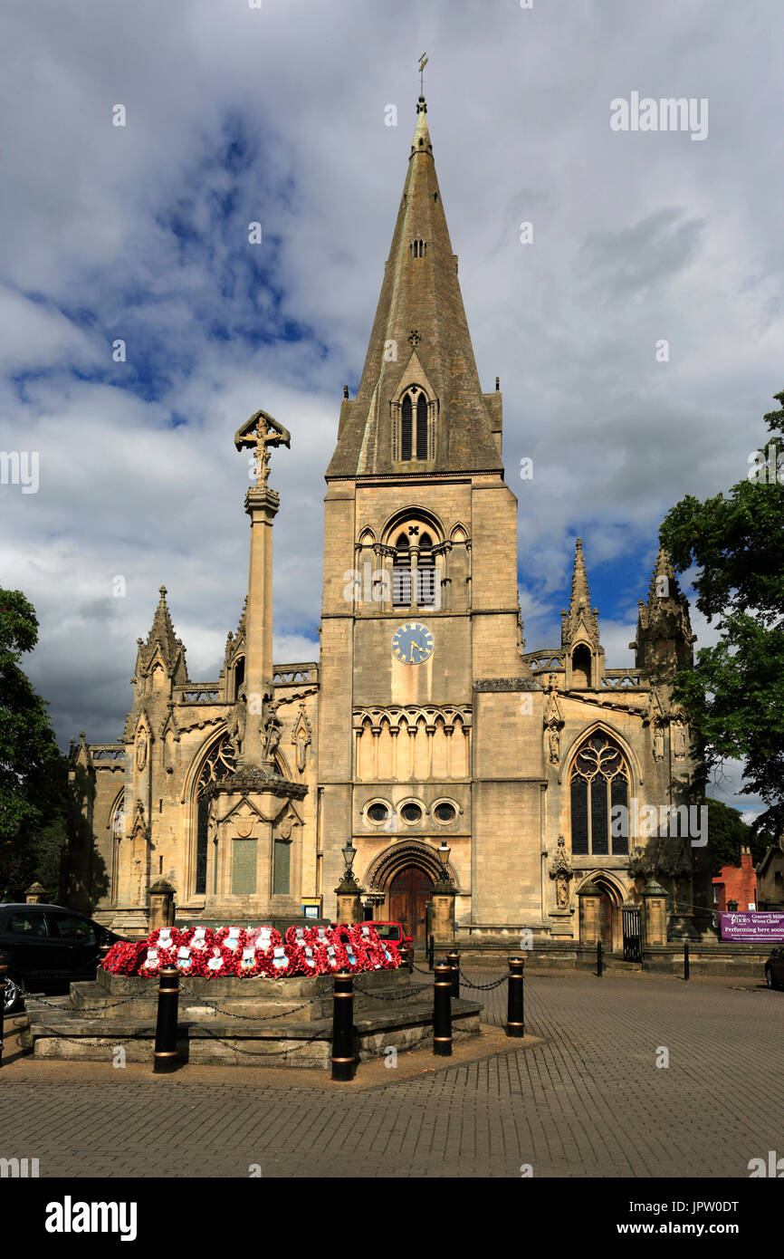 St Denys Chiesa, Sleaford città mercato, Lincolnshire, England, Regno Unito Foto Stock