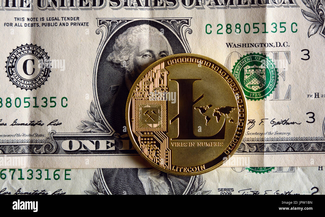 Litecoin su una banconota del dollaro Foto Stock