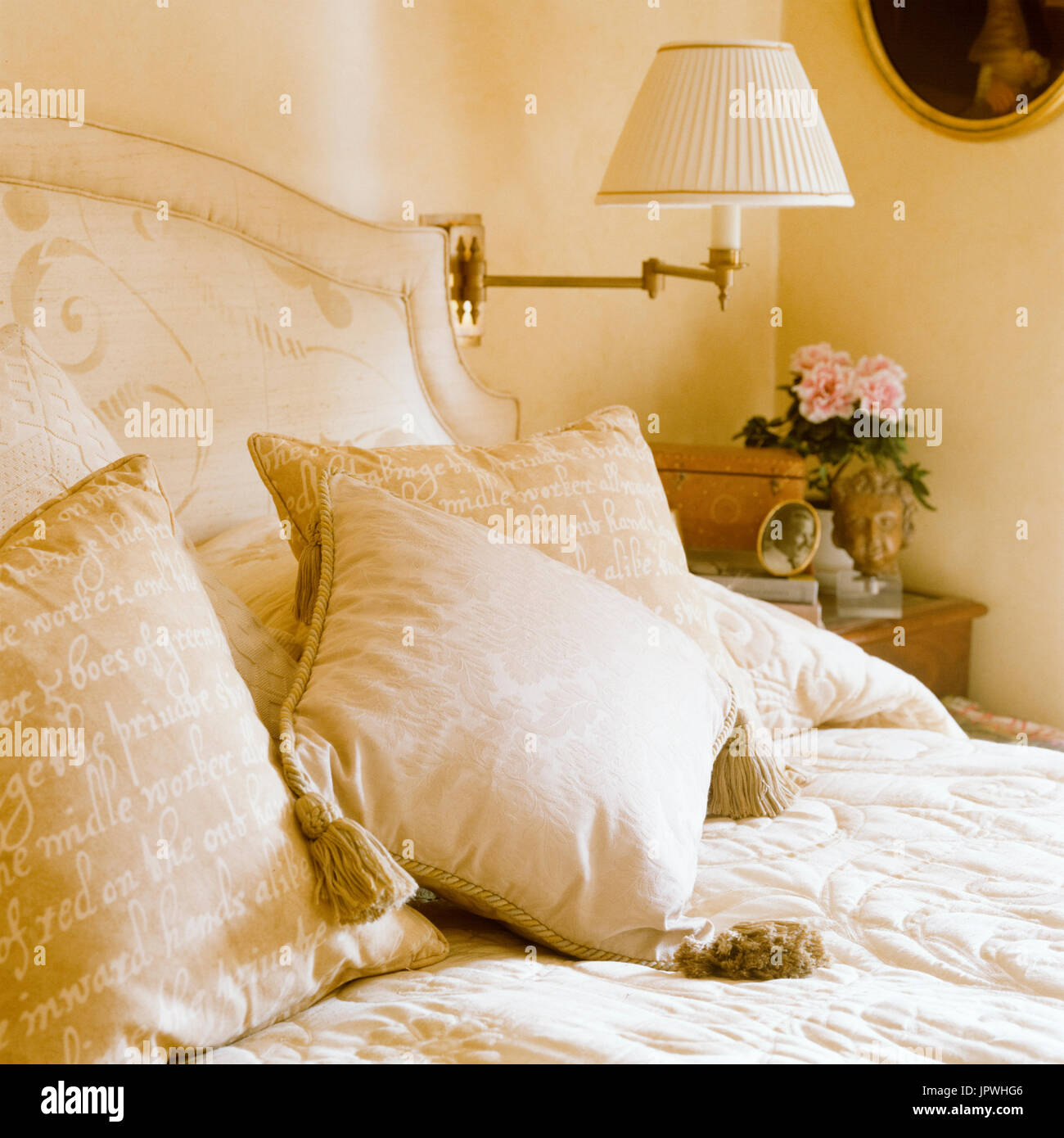 Letto femminile Foto Stock