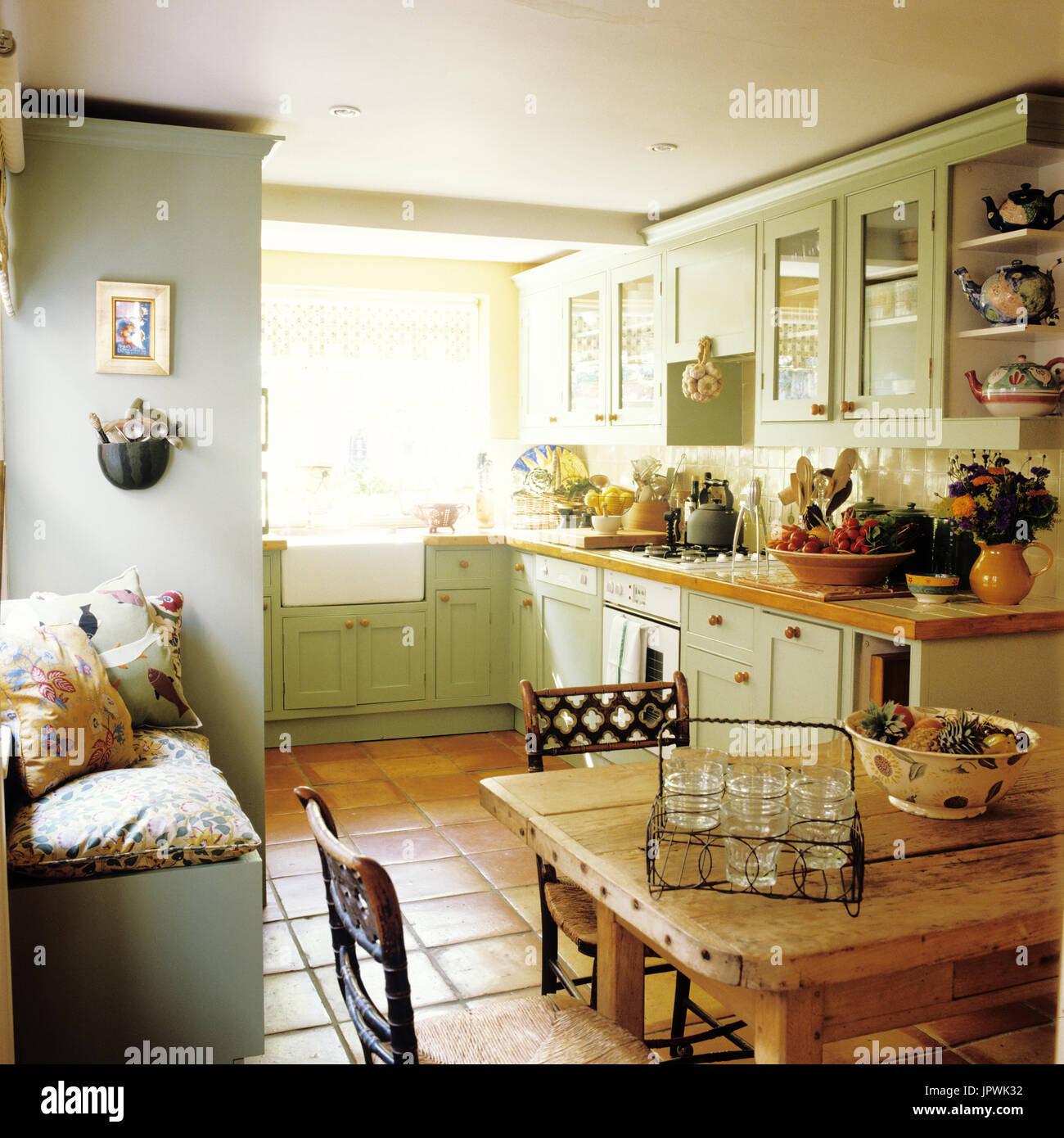 In stile country kitchen Foto Stock