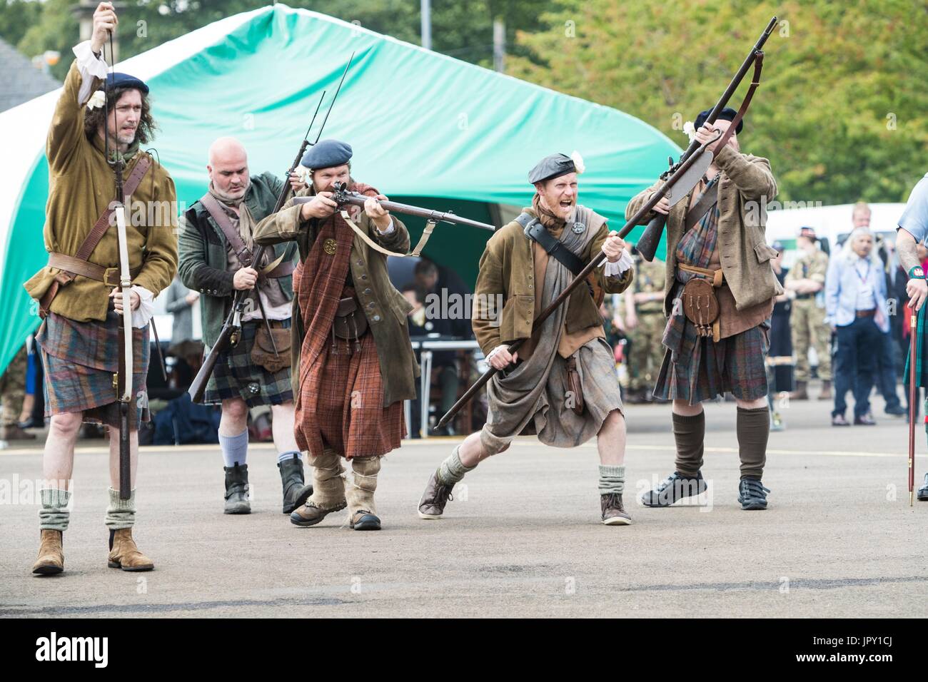 Edinburgh, Regno Unito. 2 agosto, 2017. La Princess Royal Princess Anne hanno partecipato alla prova finale del Royal Edinburgh Tattoo militare a Redford Caserma a Edimburgo. Credito: ricca di Dyson/Alamy Live News Foto Stock