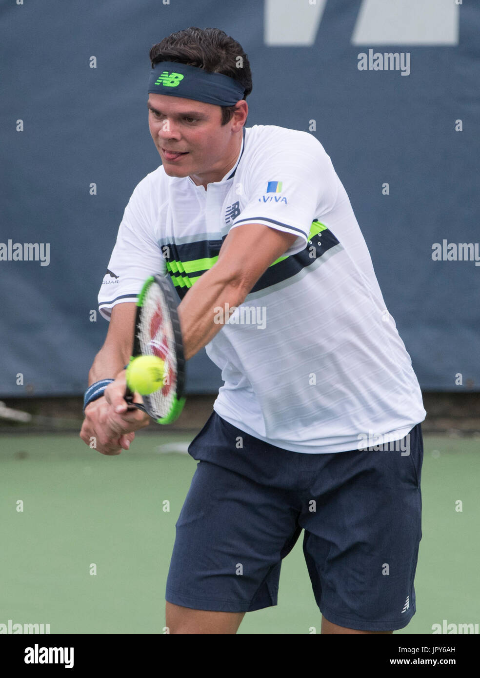 Washington DC, Stati Uniti d'America. Il 2 agosto, 2017. Milos Raonic (CAN) sconfitto Nicolas MAHUT (FRA) 7-6, 7-6, presso il Citi aprire essendo suonato al Rock Creek Park Tennis Center di Washington, DC, . © Leslie Billman/Tennisclix/CSM/Alamy Live News Foto Stock