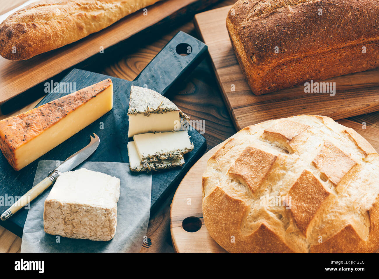 Schede di cucina, schede di pane, taglieri, Foto Stock