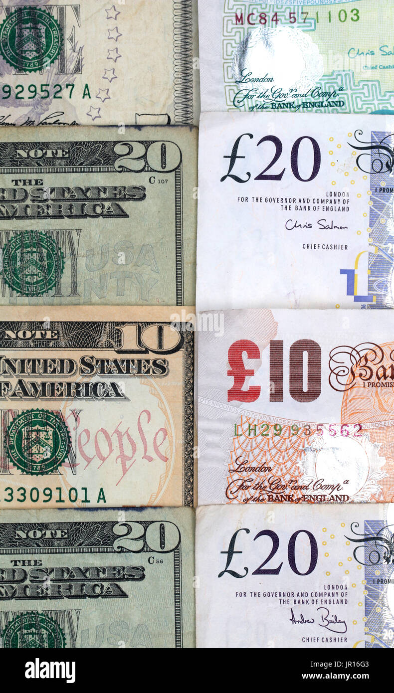 Inglesi e americani denaro fianco a fianco Foto Stock