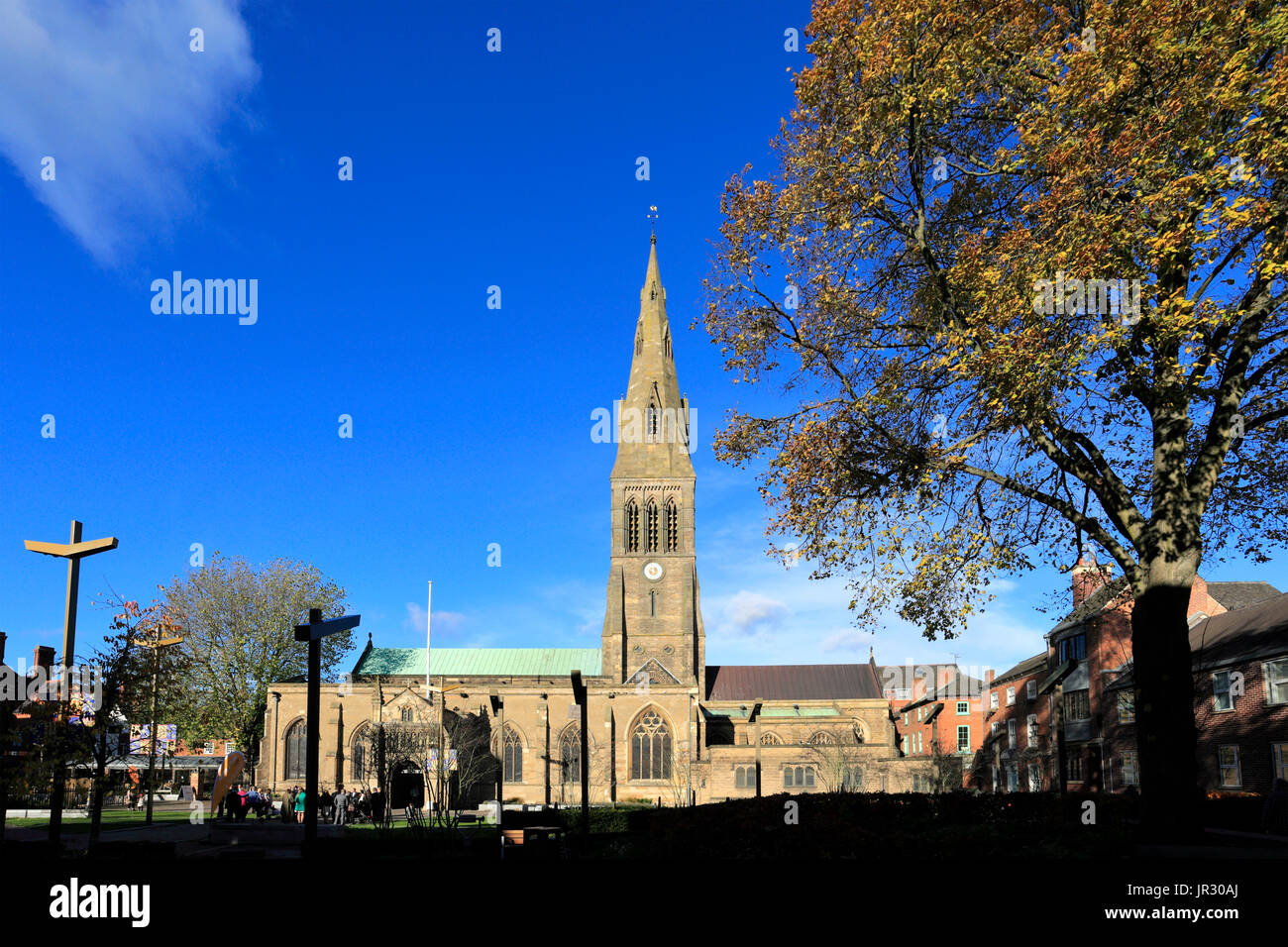 Autunno vista della cattedrale di Leicester, Leicestershire, Inghilterra; Gran Bretagna; Regno Unito Foto Stock