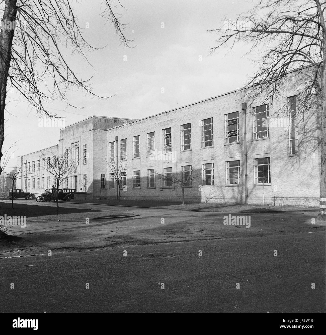 1948, storico, vista esterna dell'edificio che ospita la Chimica Fisica laboratorio (PCL) all'Università di Oxford, Oxford, Inghilterra, Regno Unito, costruito nel 1941. Foto Stock