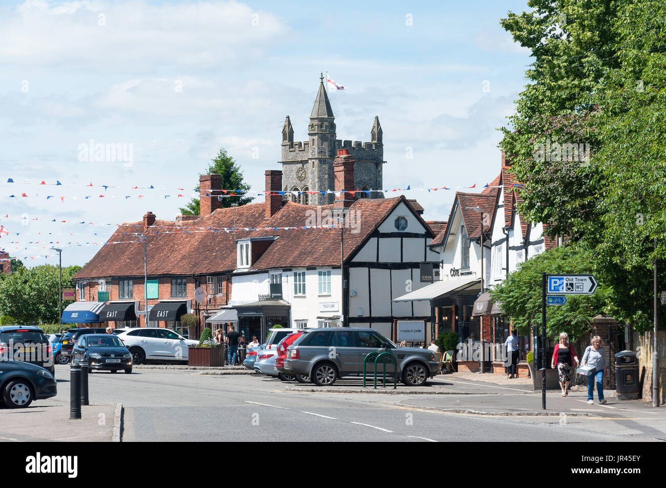 La Chiesa di Santa Maria, la Broadway, Old Amersham, Buckinghamshire, Inghilterra, Regno Unito Foto Stock