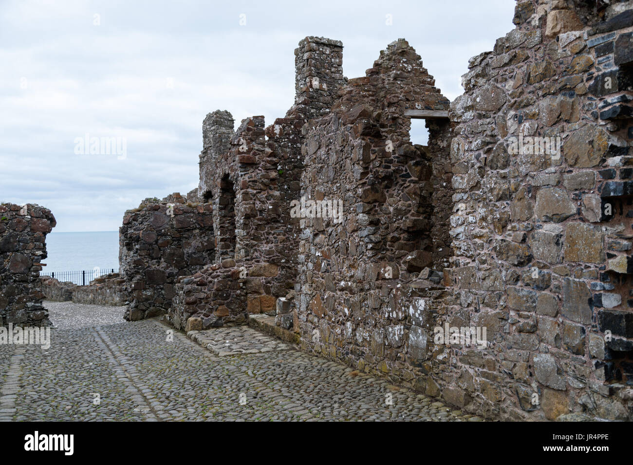 Dunluce Castle, Irlanda del Nord Foto Stock