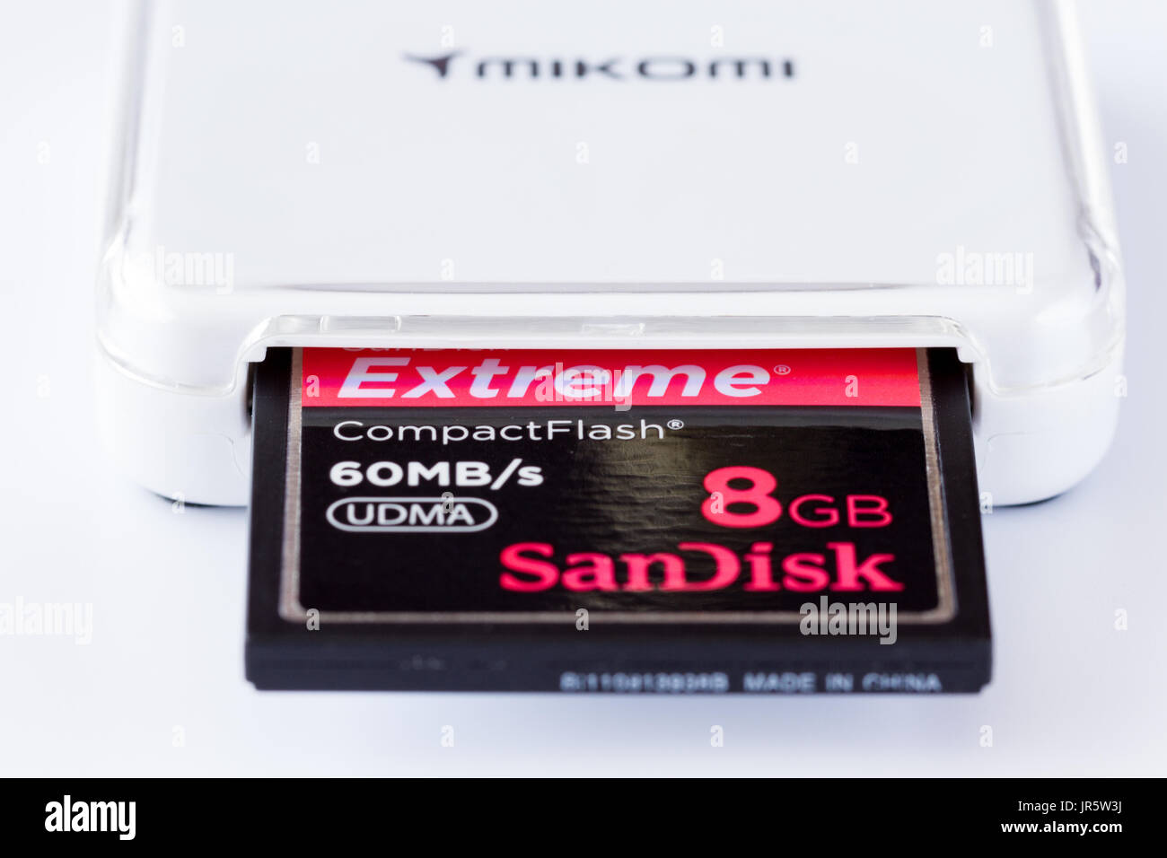 Compact flash memory card da 8 GB con lettore di schede Foto Stock