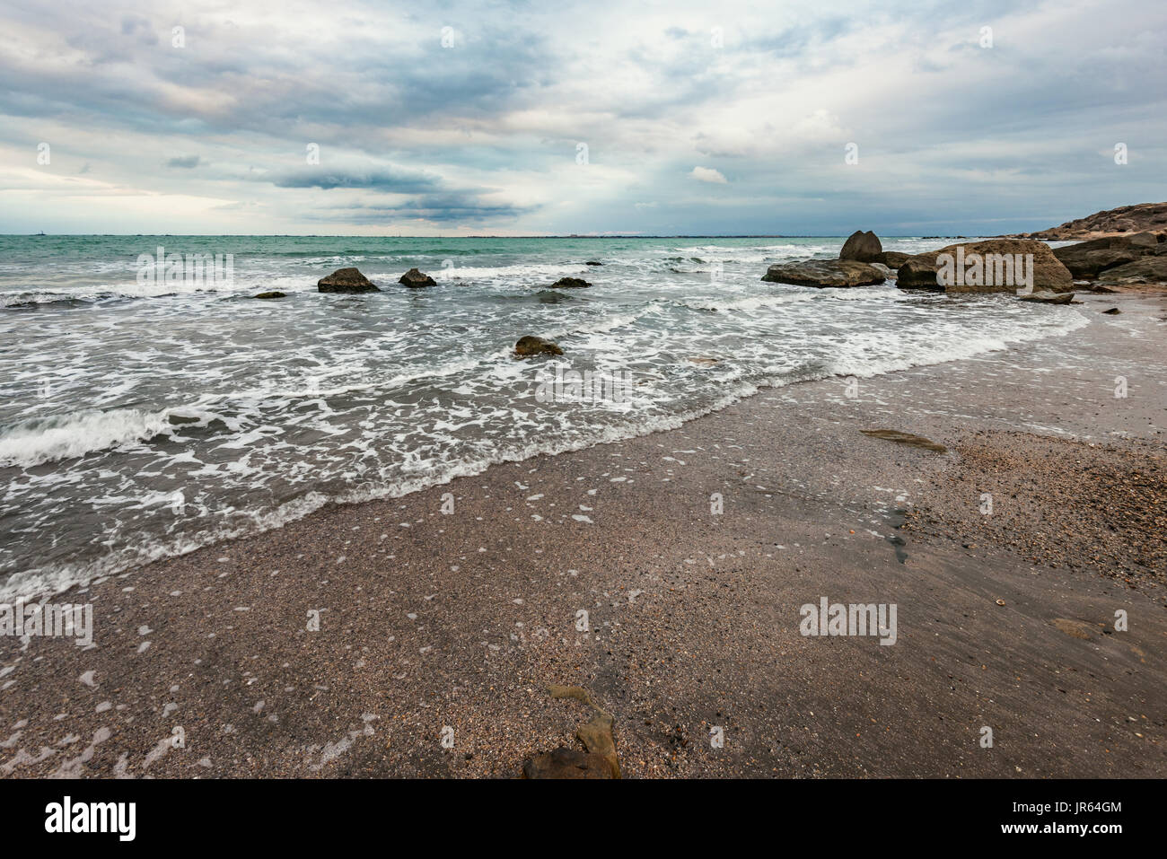 Drammatica bellissimo paesaggio marino, linea costiera Foto Stock