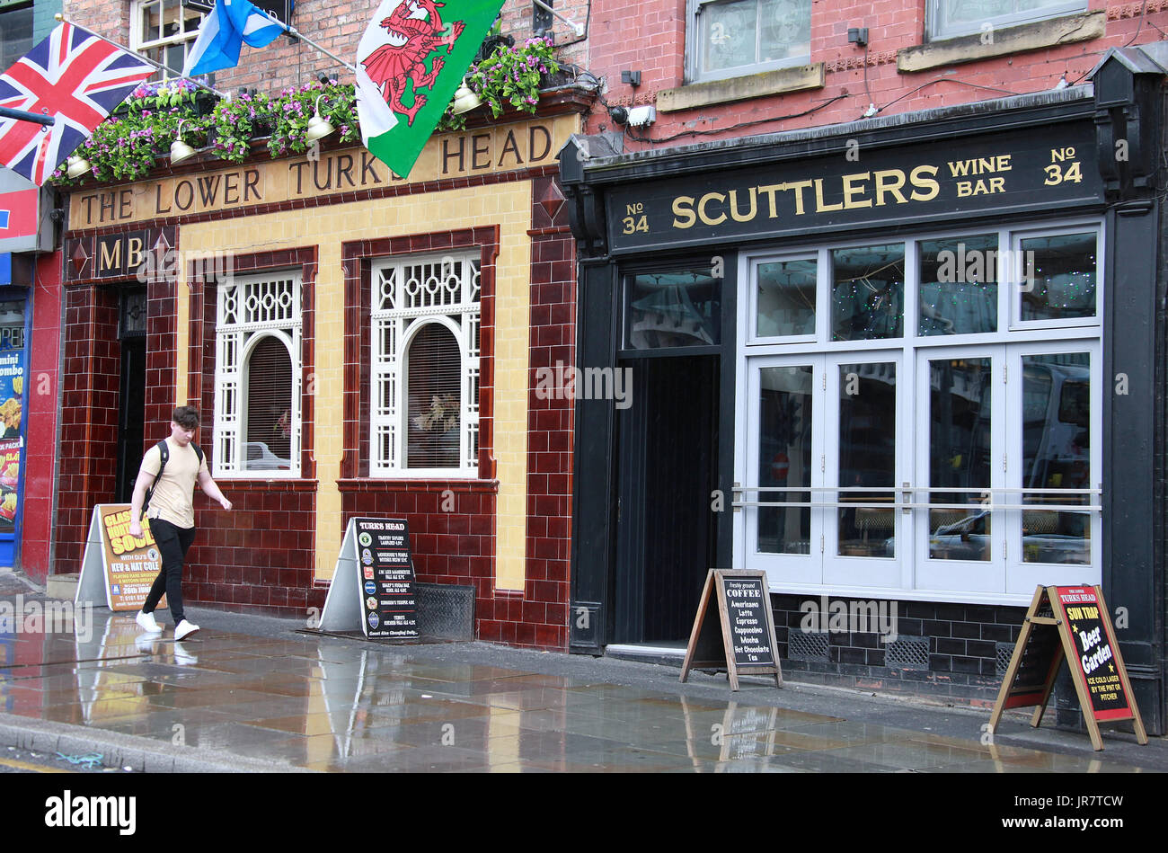 Manchester sotto la pioggia Foto Stock