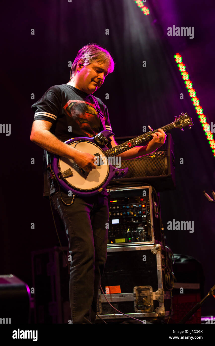 3 agosto 2017 - Brooklyn, New York. Il cantante Nellie McKay aperti per Béla Fleck e la Flecktones a una grande folla presso il BRIC Celebrate Brooklyn! Festival a Foto Stock