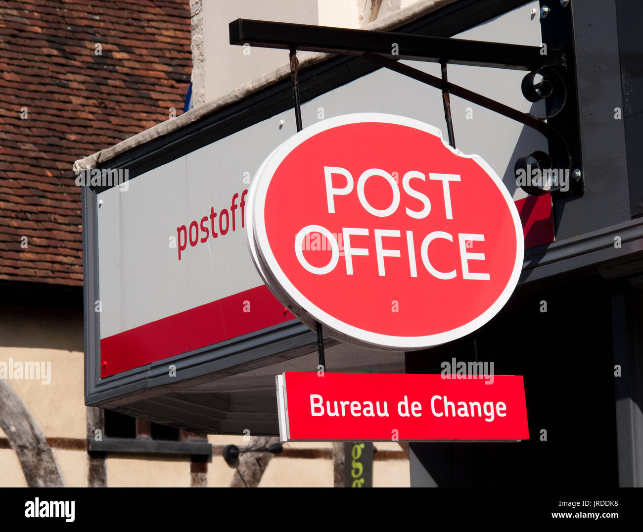 Post Office segno su locali con il bureau de modifica valuta servizi disponibili Foto Stock