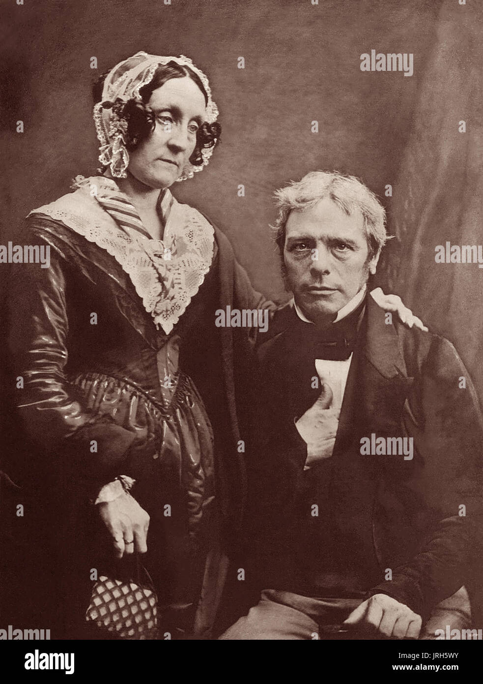 Influente del XIX secolo scienziato inglese Michael Faraday e sua moglie Sarah Barnard Faraday, da un c1850 Daguerreotype. Foto Stock