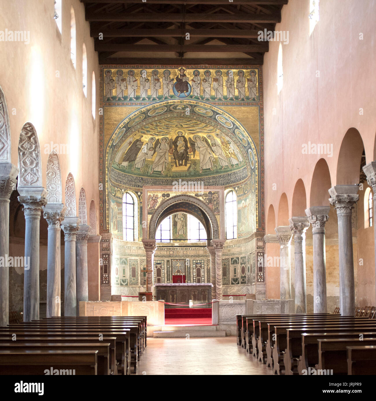 Una chiesa interno in Croazia Foto Stock