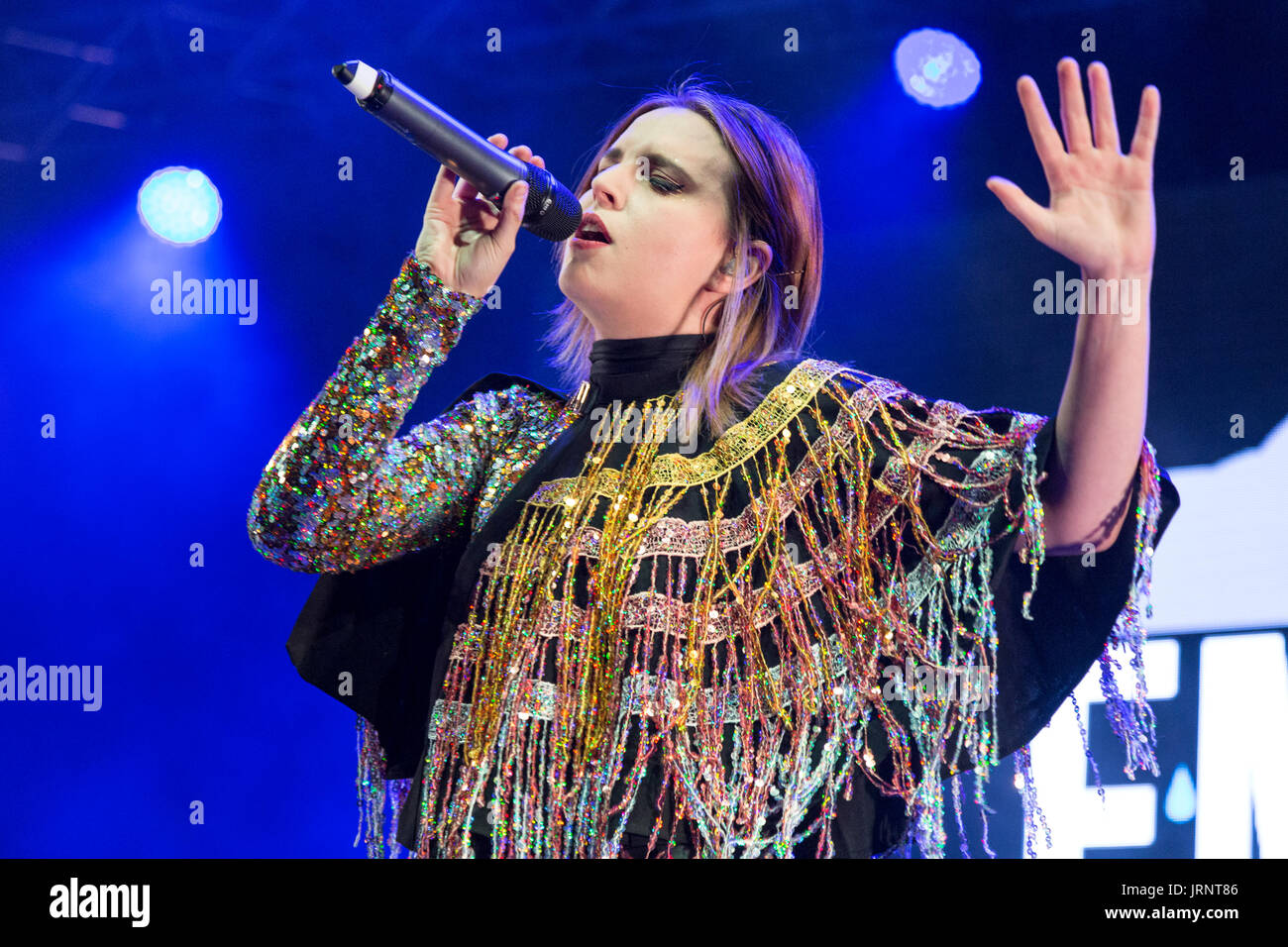 Londra, Regno Unito; Agosto 5, 2017: Emma Blackery ad estate in città più grande del Regno Unito, video online festival raccolti migliaia di giovani che vogliono godere di contenuti video online. Credito: Dominika Zarzycka/Alamy Live News Foto Stock