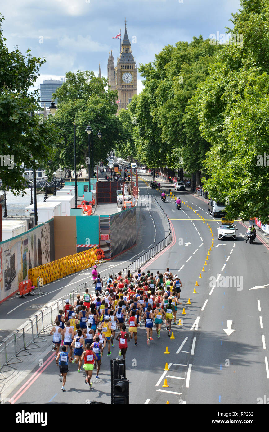 Londra, Regno Unito. Il 6 agosto 2017. IAAF Campionati del mondo. Sabato. Mens Maratona attraverso il centro di Londra. Credito: Matteo Chattle/Alamy Live News Foto Stock