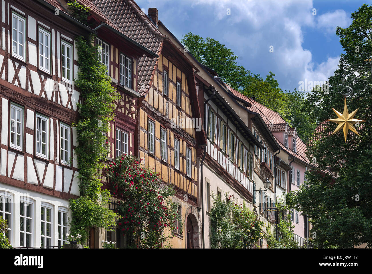 Vecchia facciata, semi-case con travi di legno del XVII e XVIII secolo all'Salzmarkt, Königsberg, bassa Franconia, Baviera, Germania Foto Stock