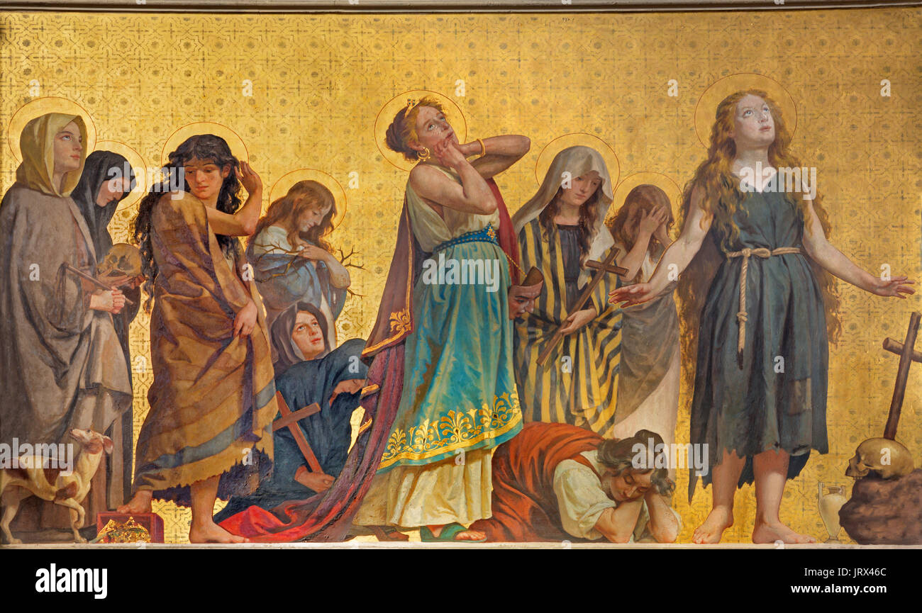 Torino, Italia - 15 Marzo 2017: l'affresco simbolico di sante donne confessants nella Chiesa di San Dalmazzo da Enrico Reffo (1831-1917). Foto Stock