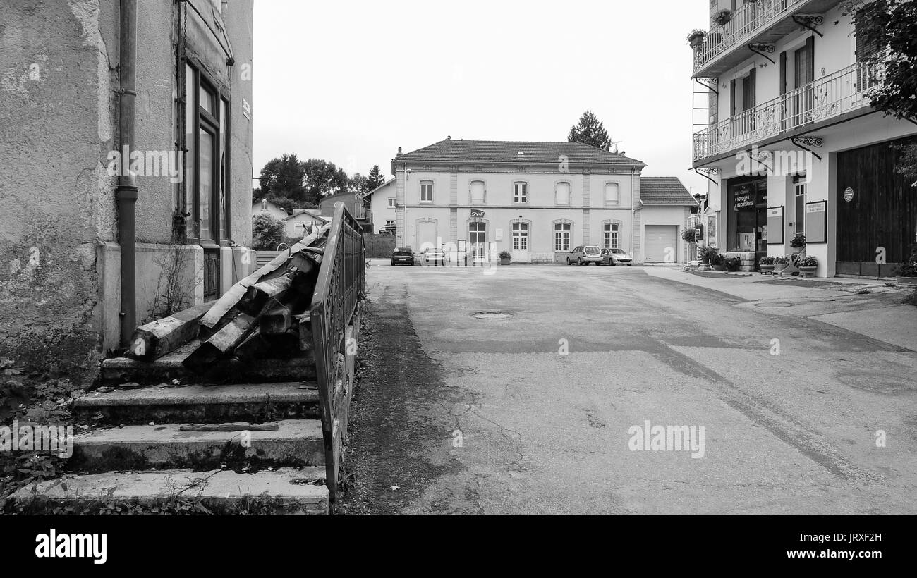 Visualizzazione bianco e nero di Saint-Laurent en Grandvaux, piccola città di La Franca Contea, Giura (Francia) Foto Stock
