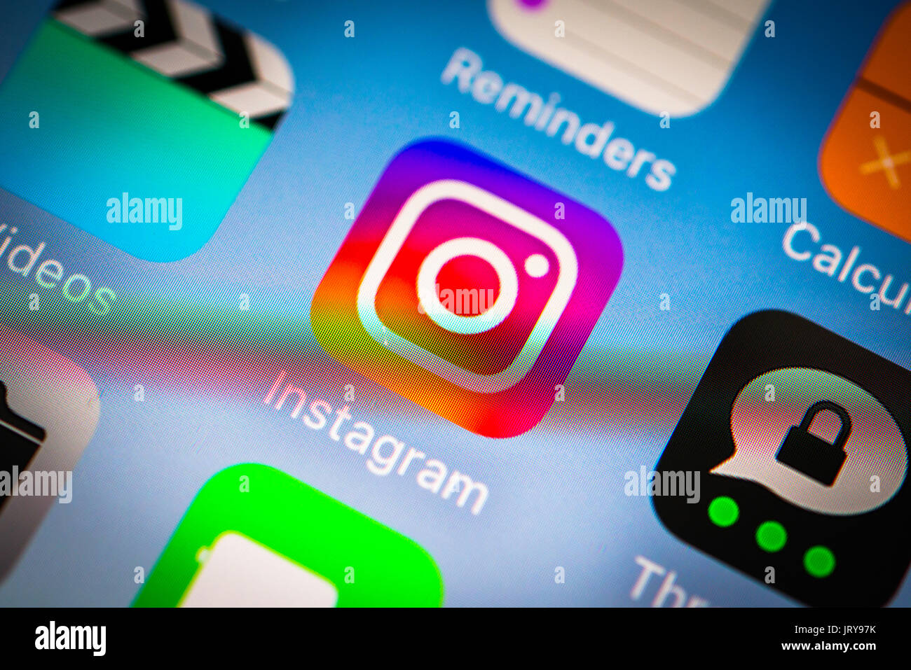 Icona, Logo, Instagram, rete sociale, schermo, iPhone, molte diverse icone di app, app, telefono cellulare, smartphone, iOS Foto Stock