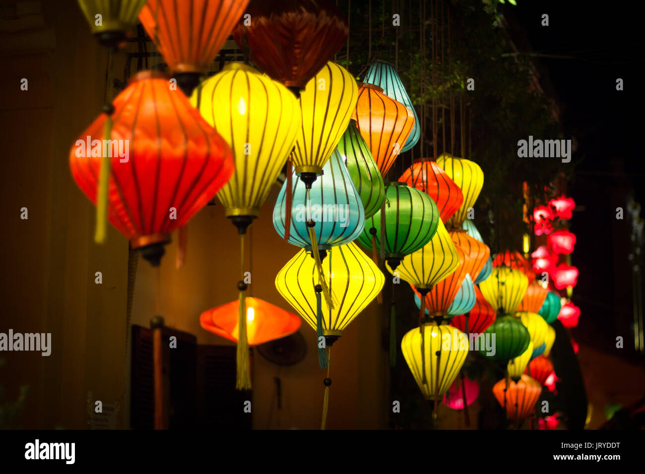 Lampions colorati in Hoi An Vietnam nella notte Foto Stock