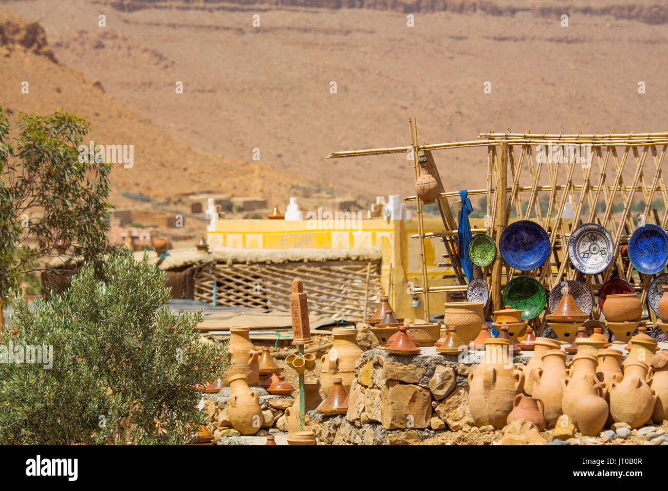 Ceramiche artigianali tipici del Marocco, Ziz Valley, Tafilalet regione. Il Marocco, Maghreb Nord Africa Foto Stock