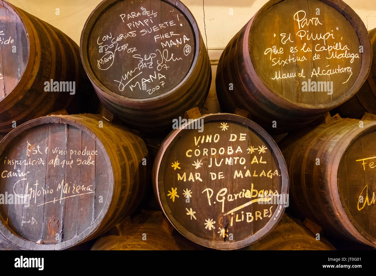 El Pimpi Bar, Ristorante, botti da vino, Malaga, Costa del Sol. Andalusia, Spagna del Sud Europa Foto Stock