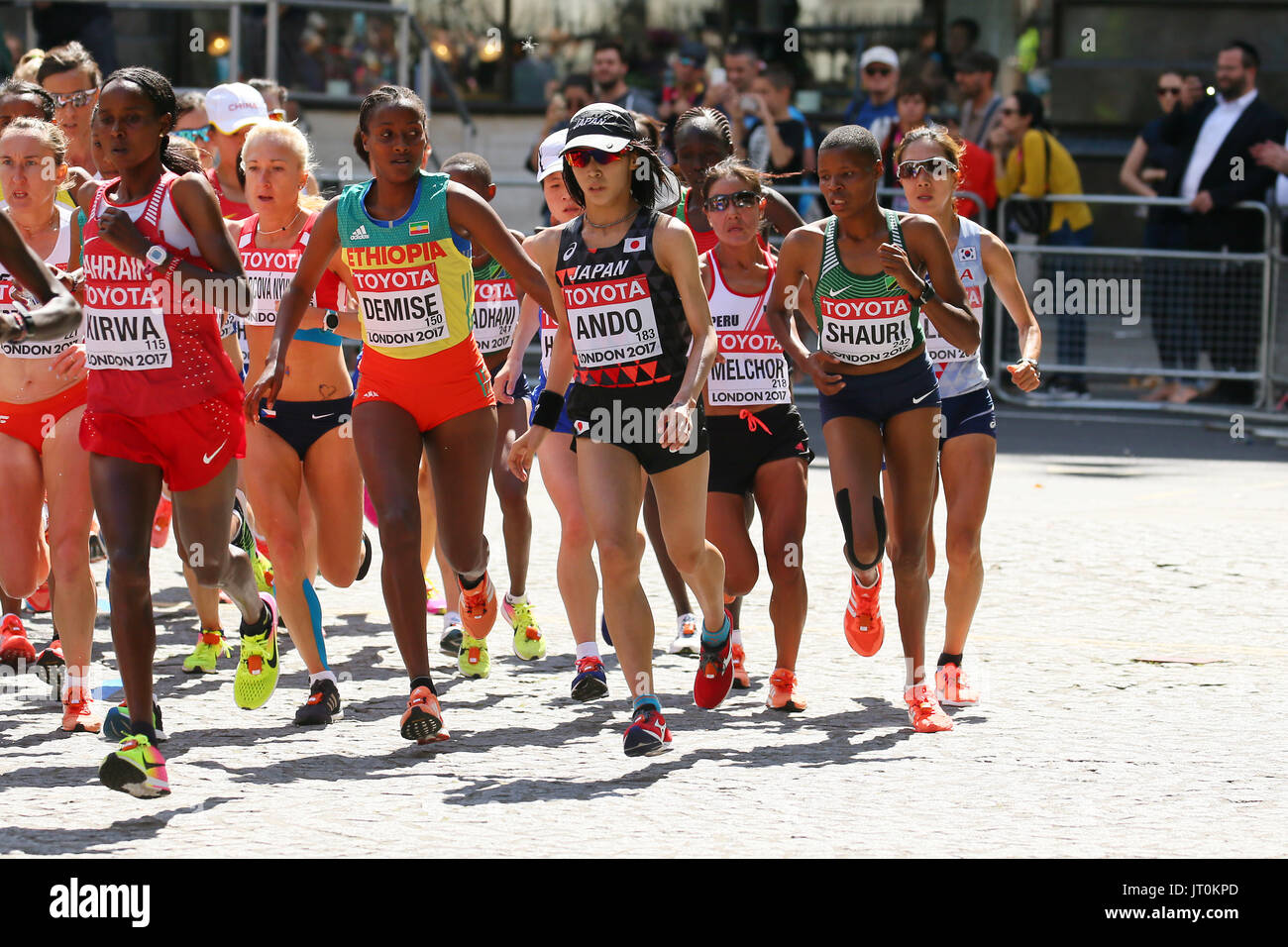 Londra, Regno Unito. Il 6 agosto, 2017. Yuka Ando (JPN) : atletica leggera IAAF Campionati del Mondo Londra 2017 femminile alla maratona di Londra, UK . Credito: YUTAKA AFLO/sport/Alamy Live News Foto Stock