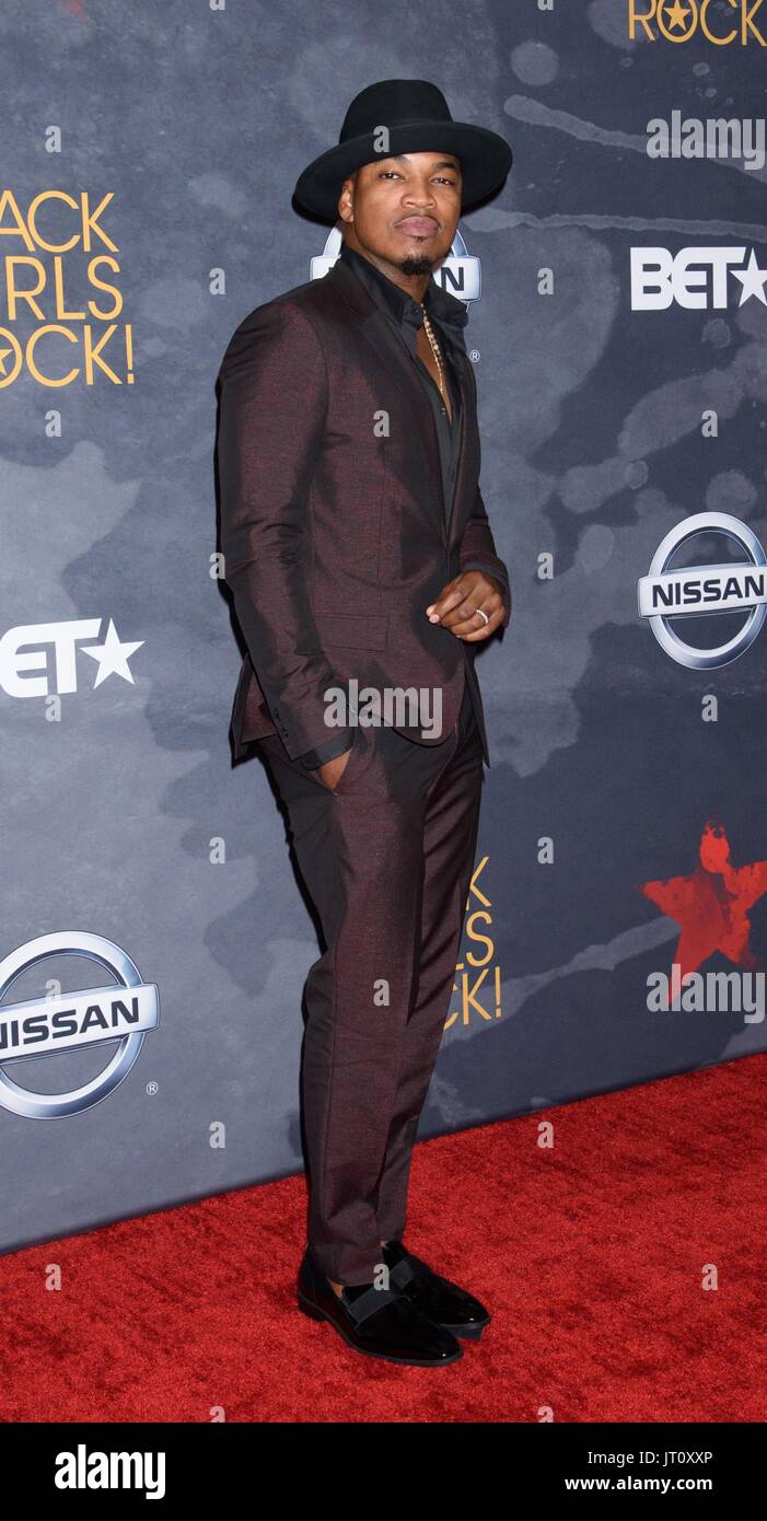 Newark, NJ, Stati Uniti d'America. 5 Ago, 2017. Ne-Yo presso gli arrivi di BET di Black Girls Rock! 2017, NJPAC, Newark, NJ Agosto 5, 2017. Credito: RCF/Everett raccolta/Alamy Live News Foto Stock