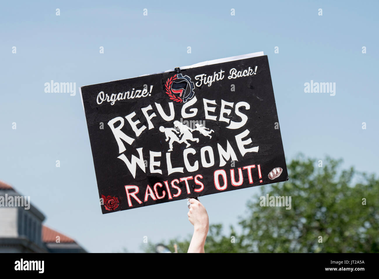 San Paolo, Minnesota. State Capitol. Pro Sharia manifestanti counterprotesting un rally che sta succedendo all'interno del Capitol che critizes Sharia. Foto Stock