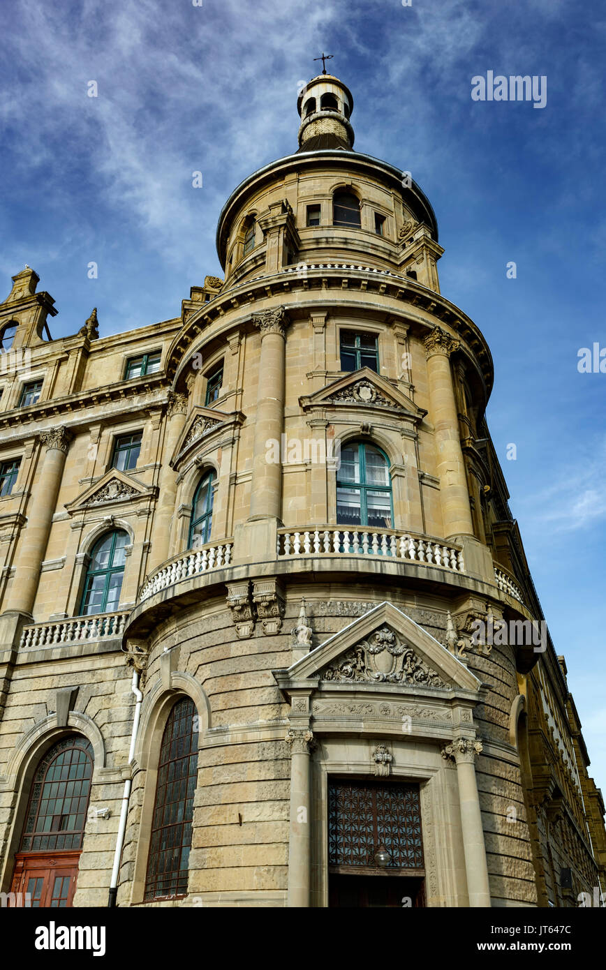 Torre di Haydarpasa storica stazione ferroviaria, Istanbul, Turchia Foto Stock