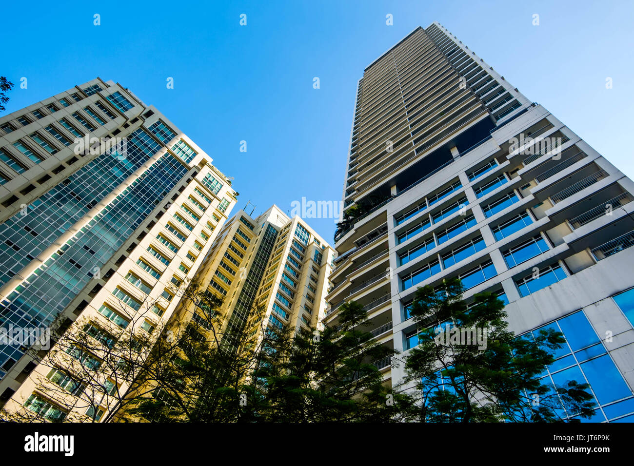 Salcedo posto edifici dal basso angolo di visione Foto Stock