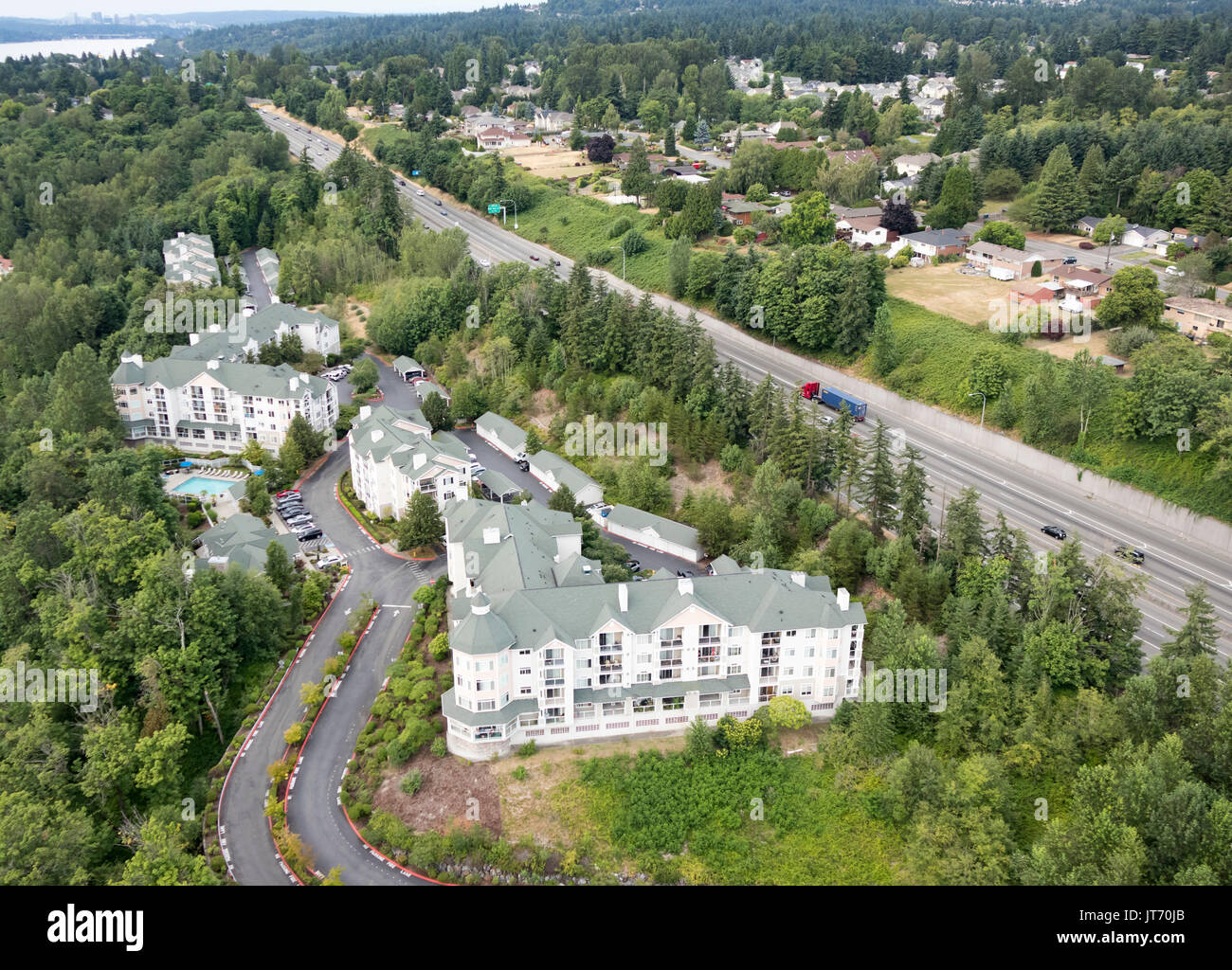 Vista aerea di Pinnacle sul lago Washington appartamenti, Renton, Washington, Stati Uniti d'America Foto Stock