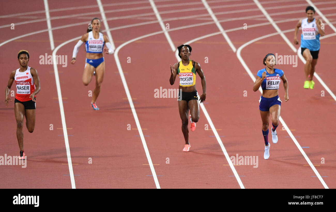 Londra, Regno Unito. Il 7 agosto 2017. (L) Salwa Eid Naser (Bahrain) vince la 400m semi-finale con Allyson Felix (USA) in seconda al London Stadium, il giorno 4 del IAAF Campionati del Mondo London 2017. Credito: Stephen Chung / Alamy Live News Foto Stock