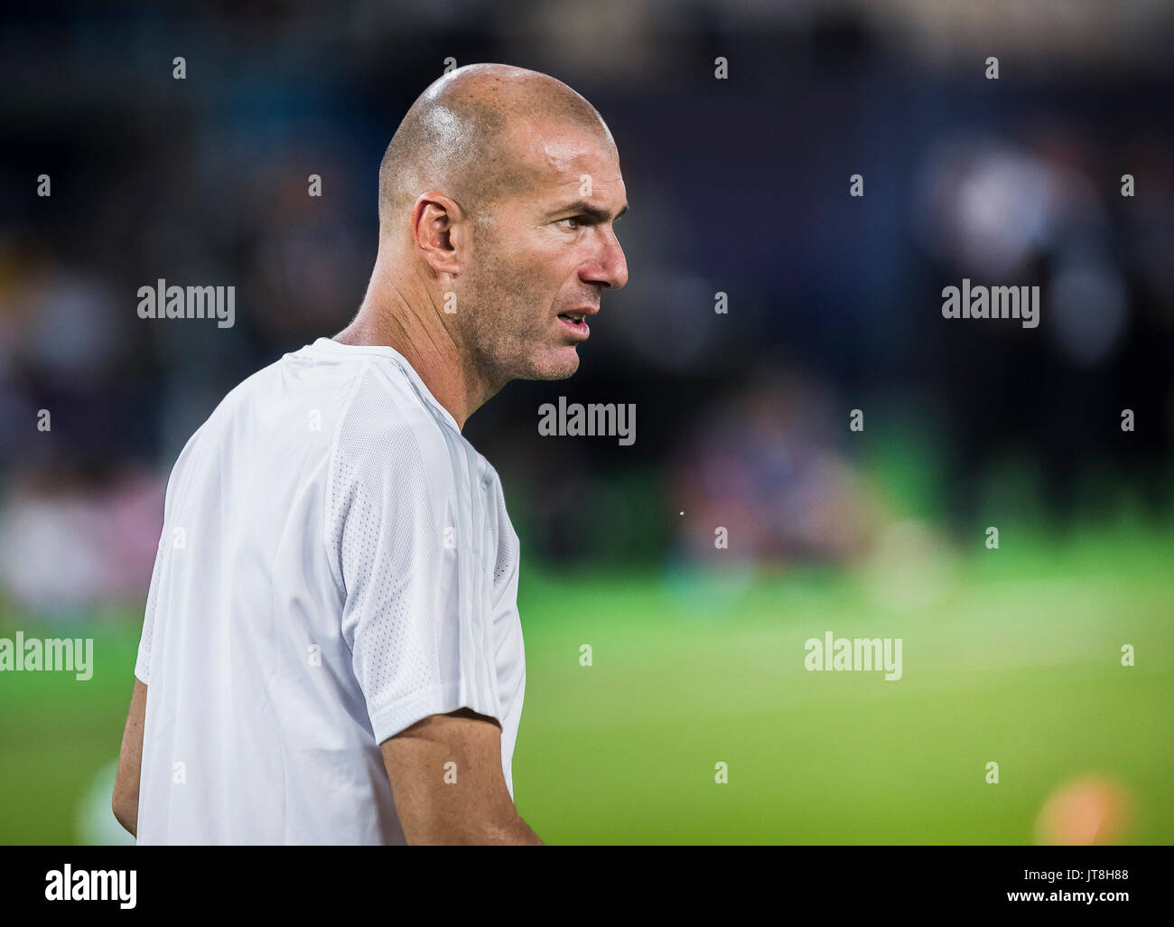 Skopje, Macedonia. 7 agosto 2017, Philip II Arena Nazionale, Skopje, Macedonia; 2017 Super Coppa UEFA Intertoto; Real Madrid contro Manchester United; Pre Match conferenza stampa e sessione di formazione; Head Coach Zinedine Zidane del Real Madrid durante la sessione di formazione tecnica per il match day Credit: Nikola Krstic/Alamy Live News Foto Stock