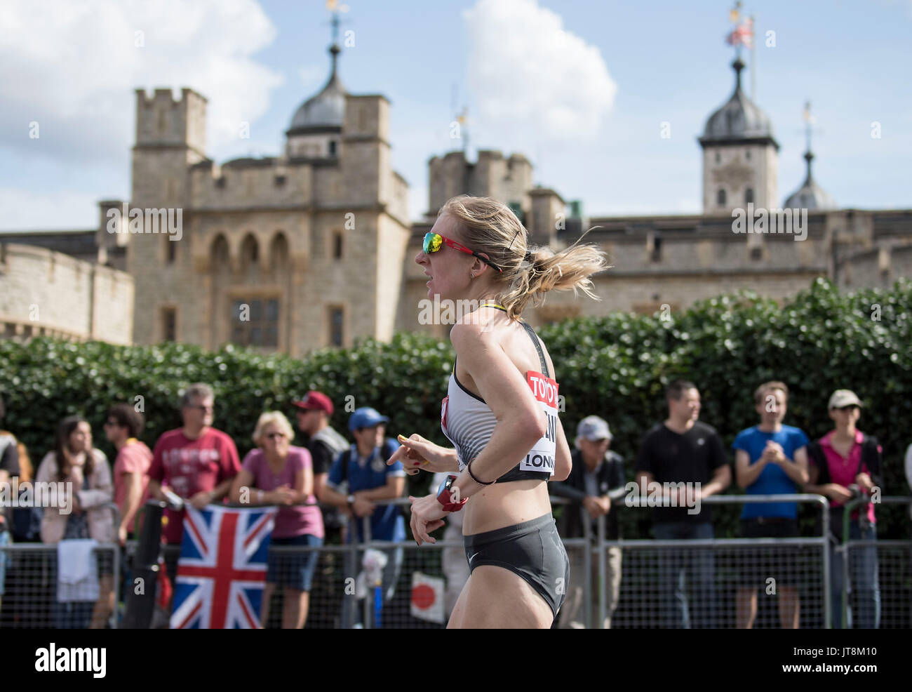 Katharina HEINIG, Deutschland, Aktion vor dem Torre di Londra, maratona der Frauen am 06.08.2017 Leichtathletik Weltmeisterschaft 2017 a Londra/ Grossbritannien vom 04.08. - 13.08.2017. | Verwendung weltweit Foto Stock