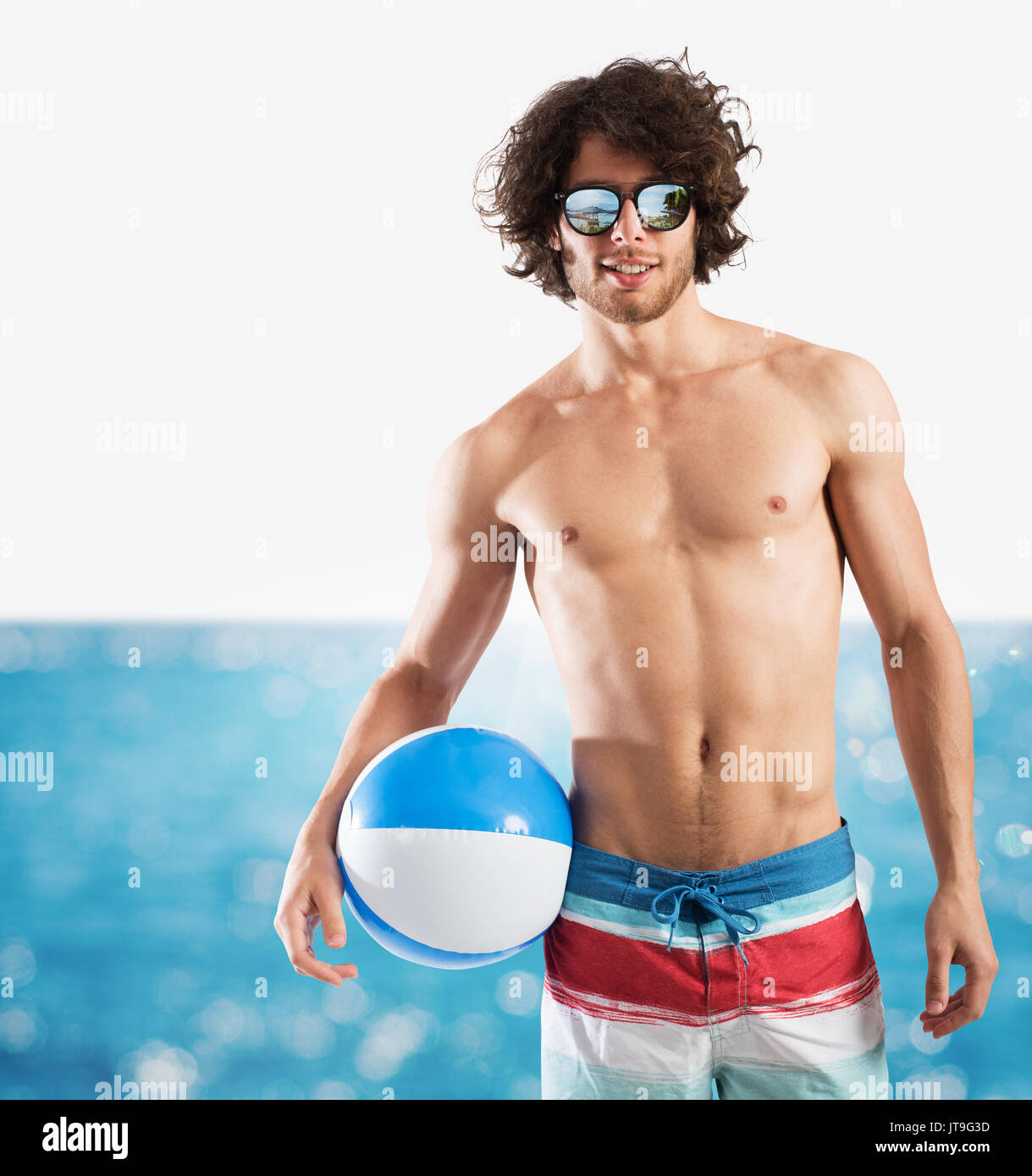 Ragazzo al mare Foto Stock