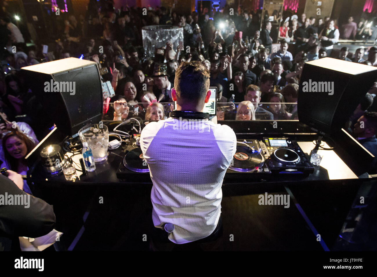 LAS VEGAS NV - 31 dicembre: DJ Pauly D Capodanno a vanità Nightclub al Hard Rock Hotel & Casino in Las Vegas NV il 31 dicembre 2014.*** HOUSE COPERTURA CREDITO***: Erik Kabik Fotografia/MediaPunch Foto Stock