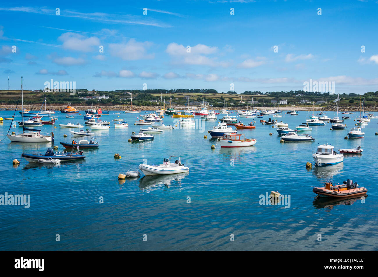 Piccola barca porto, St. Mary's, isole Scilly, England, Regno Unito, Europa Foto Stock